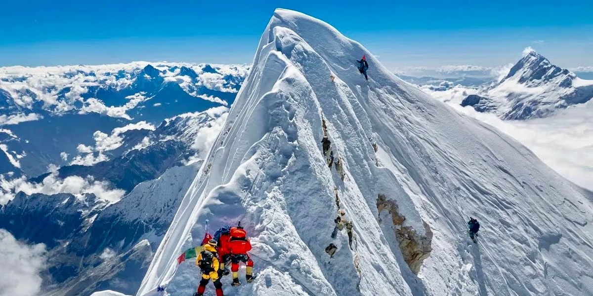 वसन्त ऋतुका लागि हिमाल आरोहण अनुमति सुरु